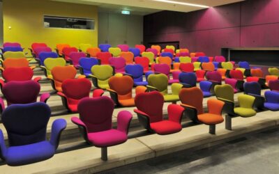 Thuis op de publieke tribune